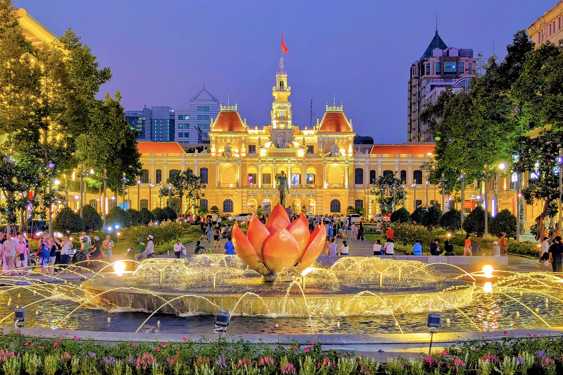 Southern Vietnam & Cambodia Premium Private Tour Led By Women Southern Vietnam & Cambodia Premium Private Tour Led By Women