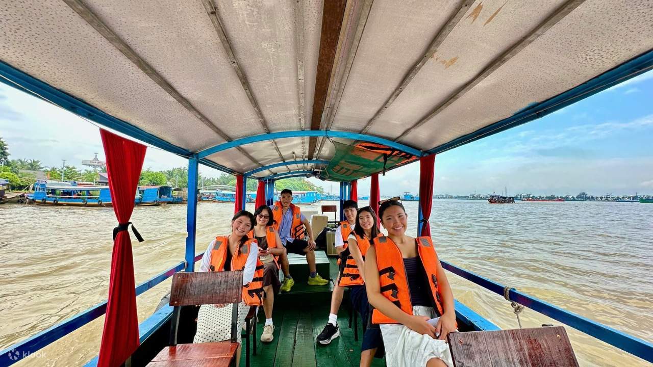 Vietnam Signature Journey North to South – 10 Days Premium Private Tour Led by Women Vietnam Signature Journey North to South – 10 Days Premium Private Tour Led by Women