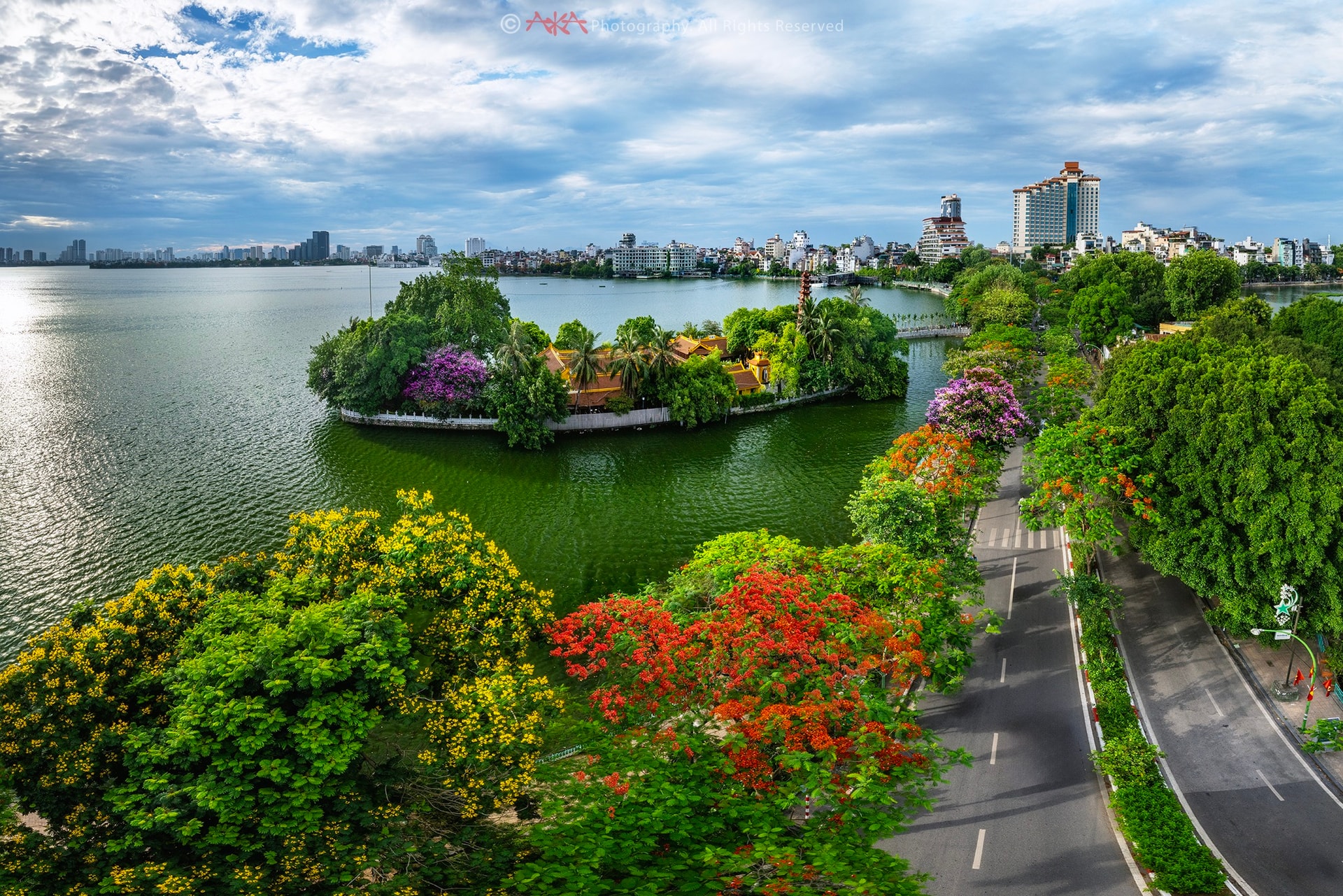 Hanoi Heritage & Halong Bay Luxury Escape – 3 Days | Premium Private Tour Led By Women Hanoi Heritage & Halong Bay Luxury Escape – 3 Days | Premium Private Tour Led By Women